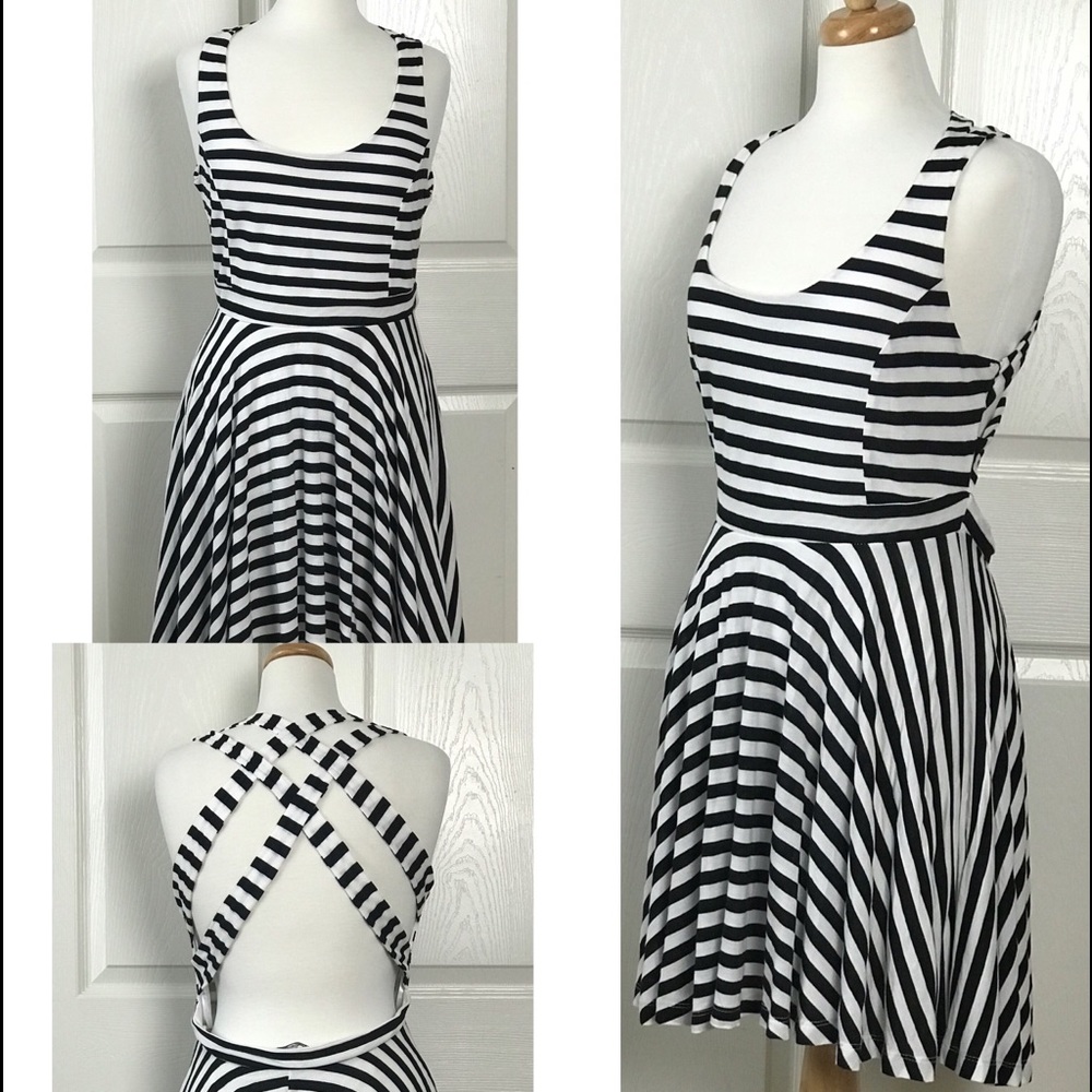 Charlotte Russe Black & White stripes